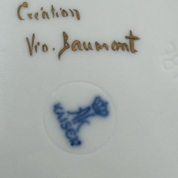 AK Kaiser Porcelain Hand Painted Floral Vanity Dish - Picture 4 of 8